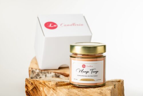 Sojas vaska svece Mango Tango burciņā ar smaržeļļām
